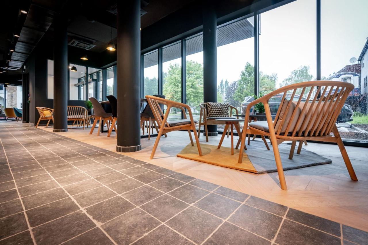 Ibis Styles Valenciennes Petite Foret Eksteriør billede
