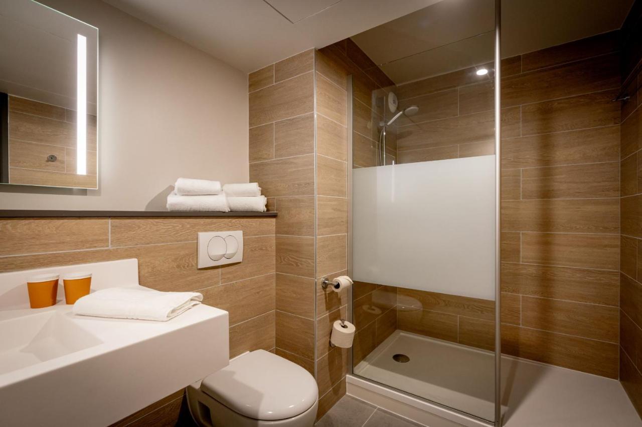 Ibis Styles Valenciennes Petite Foret Eksteriør billede