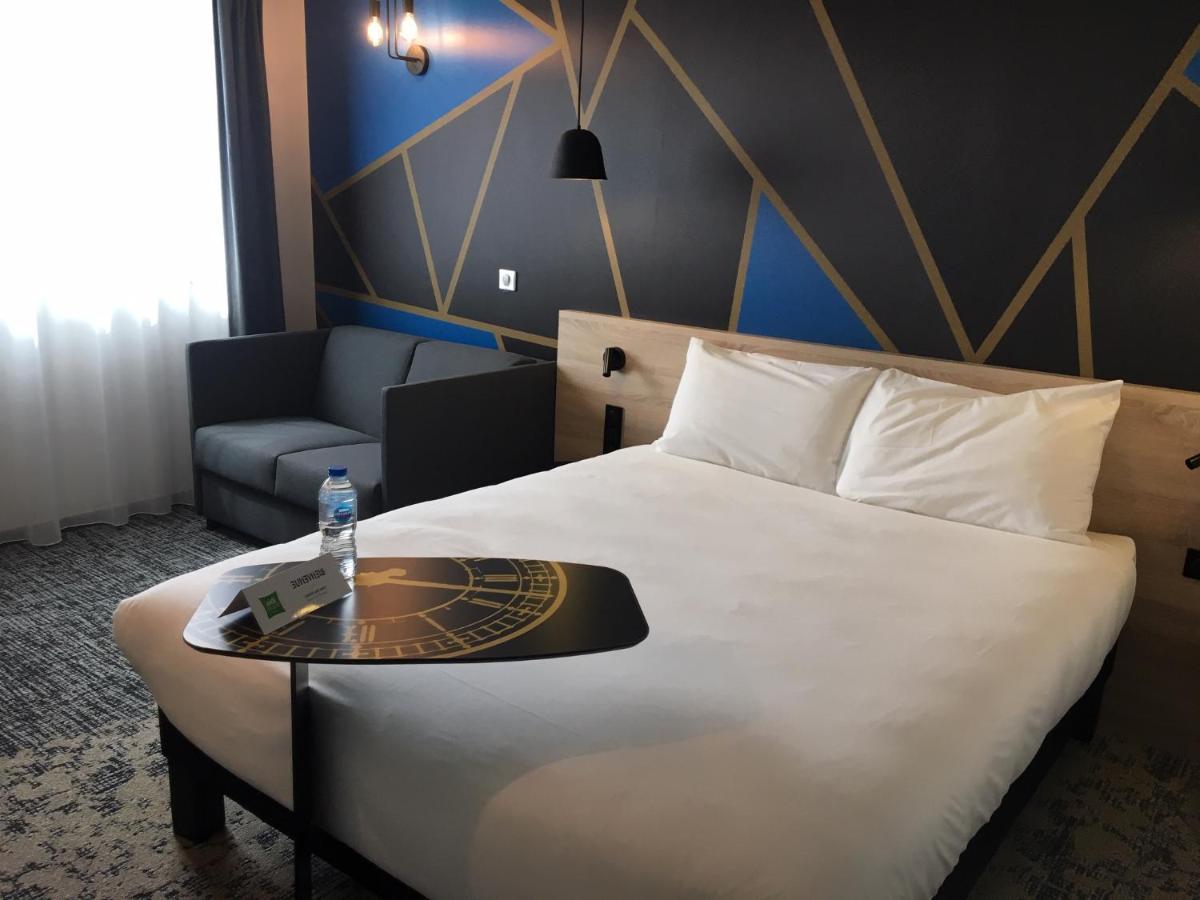 Ibis Styles Valenciennes Petite Foret Eksteriør billede