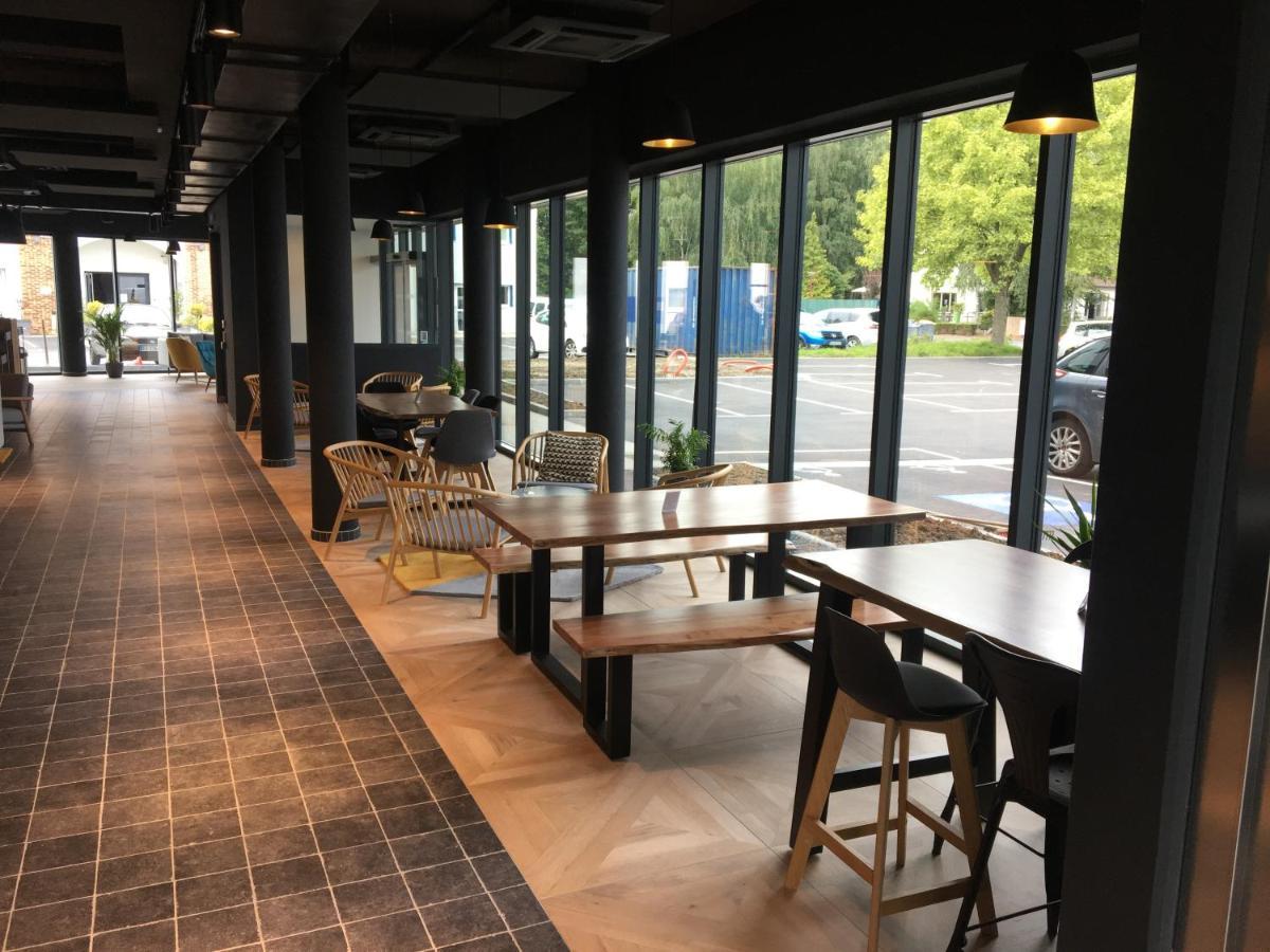 Ibis Styles Valenciennes Petite Foret Eksteriør billede